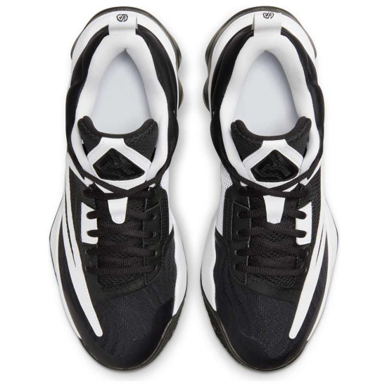 Nike Giannis Immortality 3 "Made In Sepolia"